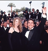 1992-05-18-Cannes-Film-Festival-Far-And-Away-Premiere-013.jpg