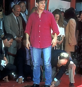 1993-06-28-Hand-And-Footprints-Ceremony-At-Manns-Chinese-Theater-028.jpg