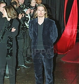 1994-11-09-Interview-With-The-Vampire-Los-Angeles-Premiere-0075.jpg