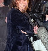 1994-11-09-Interview-With-The-Vampire-Los-Angeles-Premiere-0079.jpg