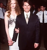 1998-04-17-Huston-Award-Honoring-Tom-Cruise-for-Artists-Rights-035.jpg