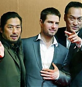 2003-11-20-The-Last-Samurai-Tokyo-Press-Conference-001.jpg