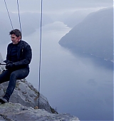 Mission-Impossible-Fallout-Behind-The-Scenes-1318.jpg