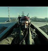 Top-Gun-Maverick-Trailer1-Caps-130.jpg