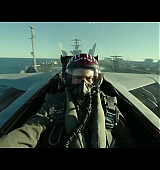Top-Gun-Maverick-Trailer1-Caps-131.jpg