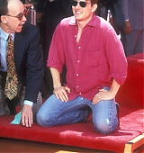 1993-06-28-Hand-And-Footprints-Ceremony-At-Manns-Chinese-Theater-042.jpg