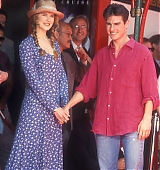 1993-06-28-Hand-And-Footprints-Ceremony-At-Manns-Chinese-Theater-068.jpg