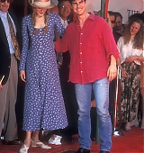 1993-06-28-Hand-And-Footprints-Ceremony-At-Manns-Chinese-Theater-071.jpg