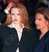 1994-11-09-Interview-With-The-Vampire-Los-Angeles-Premiere-0047.jpg
