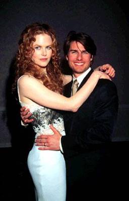 1998-04-17-Huston-Award-Honoring-Tom-Cruise-for-Artists-Rights-004.jpg