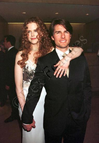 1998-04-17-Huston-Award-Honoring-Tom-Cruise-for-Artists-Rights-029.jpg
