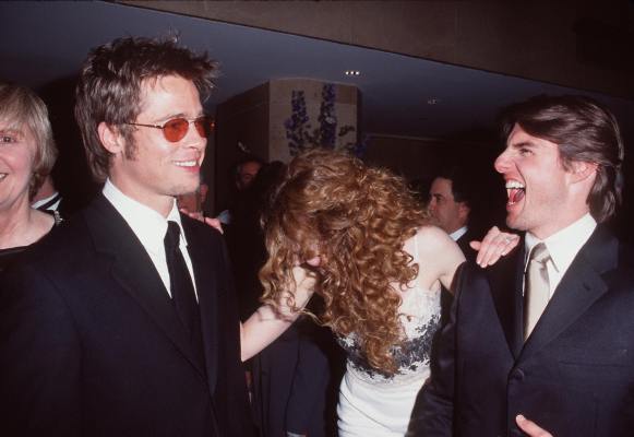 1998-04-17-Huston-Award-Honoring-Tom-Cruise-for-Artists-Rights-040.jpg