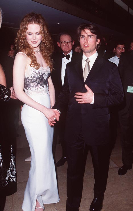 1998-04-17-Huston-Award-Honoring-Tom-Cruise-for-Artists-Rights-049.jpg