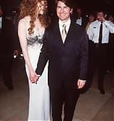 1998-04-17-Huston-Award-Honoring-Tom-Cruise-for-Artists-Rights-011.jpg
