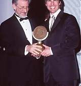 1998-04-17-Huston-Award-Honoring-Tom-Cruise-for-Artists-Rights-026.jpg