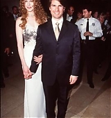 1998-04-17-Huston-Award-Honoring-Tom-Cruise-for-Artists-Rights-034.jpg