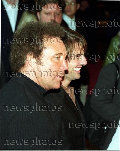 2000-06-01-Mission-Impossible-2-Sydney-Premiere-012.jpg