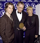 2000-12-10-Directors-Guild-Awards-Honoring-Mike-Nichols-and-Sydney-Pollack-008.jpg