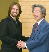 2003-01-11-The-Last-Samurai-Tokyo-Press-Conference-084.jpg