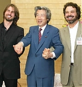 2003-01-11-The-Last-Samurai-Tokyo-Press-Conference-088.jpg