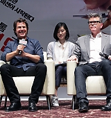 mission-impossible-rogue-nation-seoul-theater-visit-event-july31-2015-004.jpg