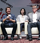 mission-impossible-rogue-nation-seoul-theater-visit-event-july31-2015-009.jpg