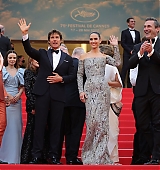2022-05-18-75th-Cannes-Film-Festival-Top-Gun-Maverick-Premiere-0060.jpg