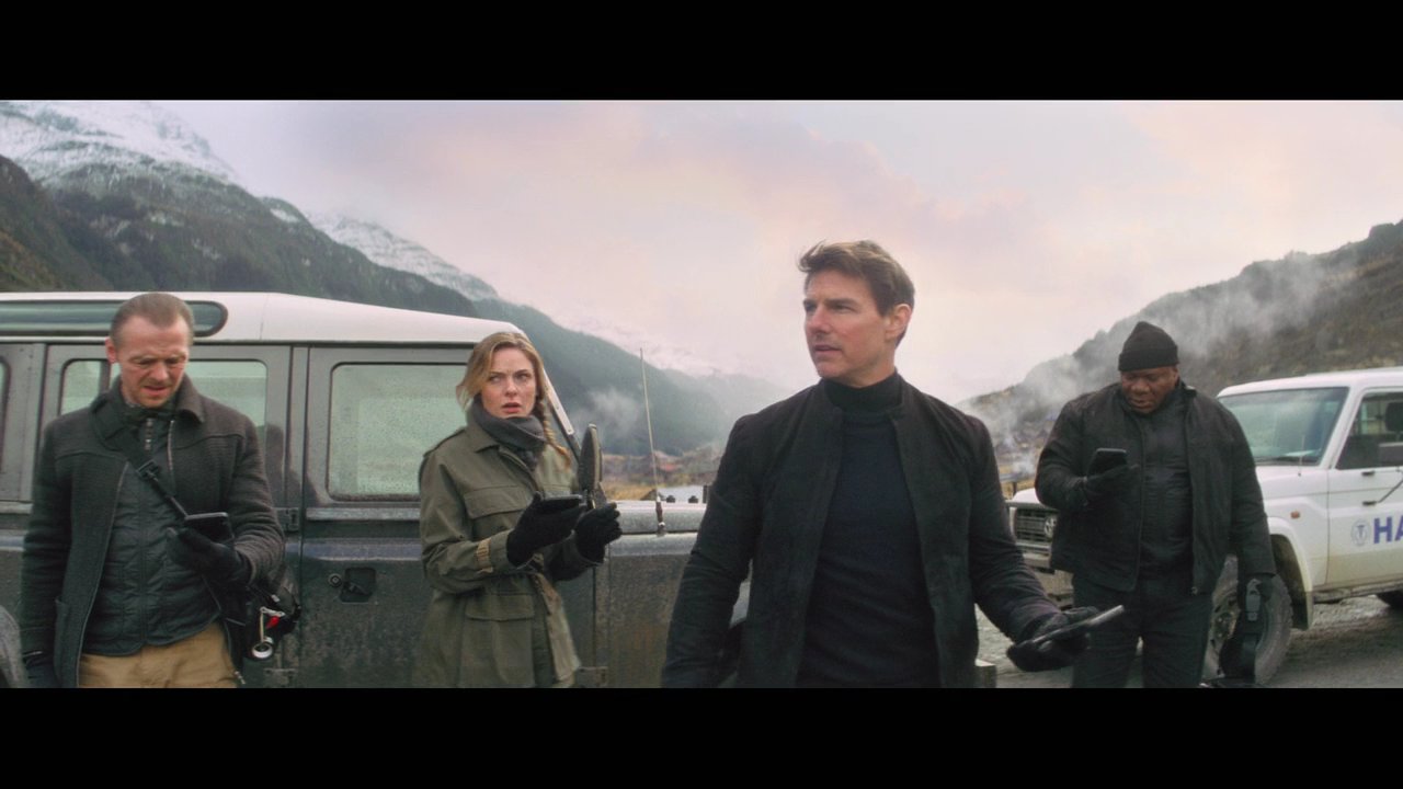Mission-Impossible-Fallout-Behind-The-Scenes-0036.jpg