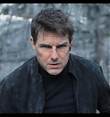 Mission-Impossible-Fallout-Behind-The-Scenes-0310.jpg