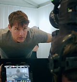 Mission-Impossible-Fallout-Behind-The-Scenes-0454.jpg