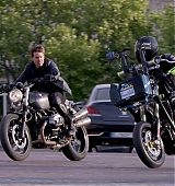 Mission-Impossible-Fallout-Behind-The-Scenes-0801.jpg