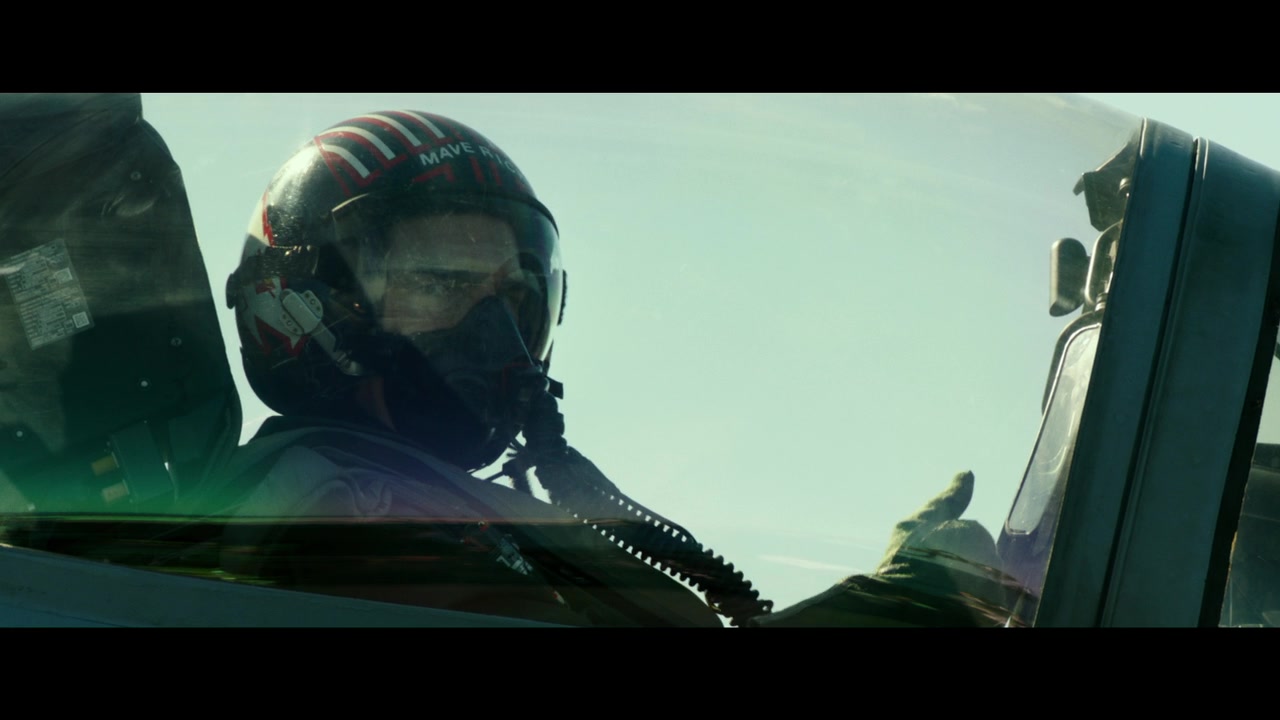 Top-Gun-Maverick-Trailer1-Caps-068.jpg