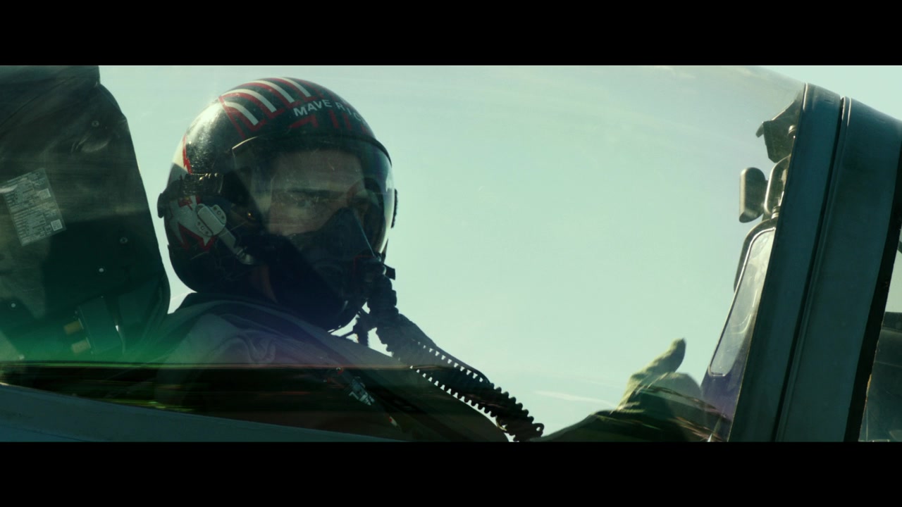 Top-Gun-Maverick-Trailer1-Caps-069.jpg