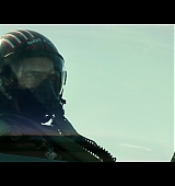 Top-Gun-Maverick-Trailer1-Caps-058.jpg