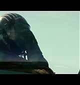 Top-Gun-Maverick-Trailer1-Caps-074.jpg
