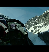 Top-Gun-Maverick-Trailer1-Caps-336.jpg